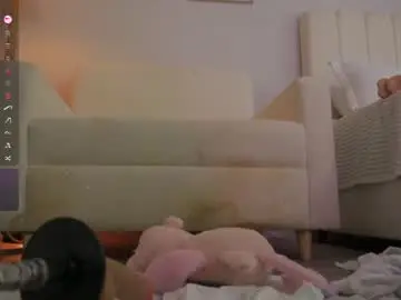Chaturbate Free Porn Cam of cristal_bunny