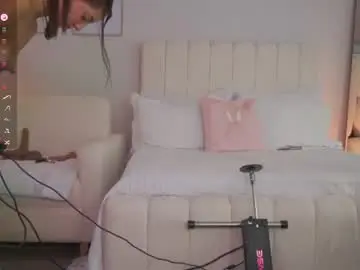 Chaturbate Sex Cam of cristal_bunny