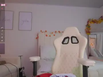 Chaturbate Best live sex cam show of cristal_bunny
