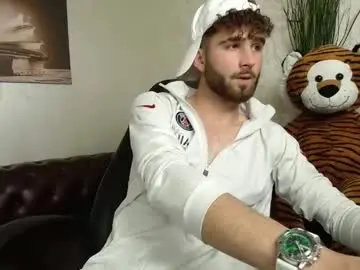 Chaturbate Live Porn of kyloeast