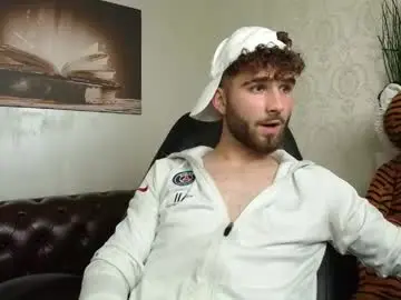 Chaturbate Free Live Porn of kyloeast