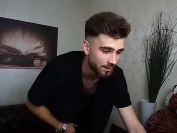 Chaturbate Live Porn of kyloeast
