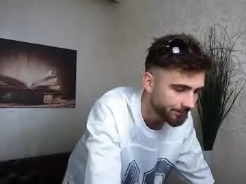Chaturbate Free Porn Cam of kyloeast