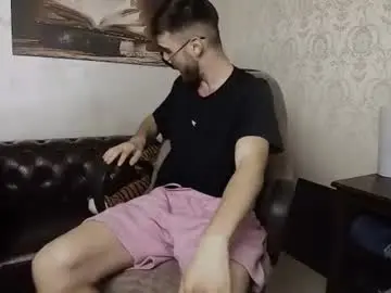 Chaturbate Watch Live Sex Cams of kyloeast