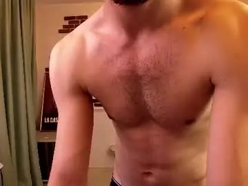 Chaturbate Watch Live Sex Cams of kyloeast