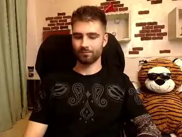 Chaturbate Sex Cam of kyloeast