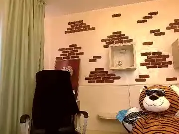 Chaturbate Live Sex Cam of kyloeast