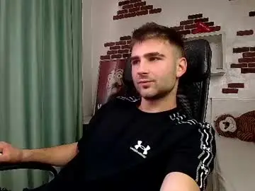 Chaturbate Watch Live Sex Cams of kyloeast