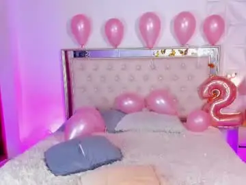 Chaturbate Adult Webcams of miss_emilystar
