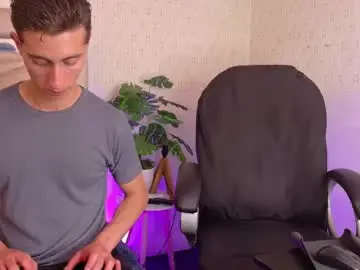 Chaturbate Live Sex of sammy_and_ithan