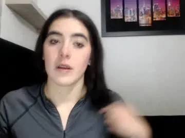 Chaturbate Live Sex Cam of zoe_mill33r