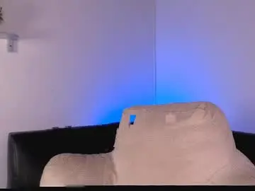 Chaturbate Live Sex Cam of deivy_gram