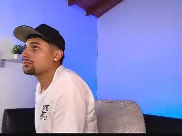 Chaturbate Free Live Porn of deivy_gram