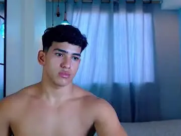 Chaturbate Adult Webcam of hotcrew_