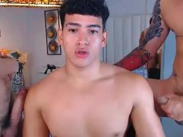 Chaturbate Best live sex cam show of hotcrew_
