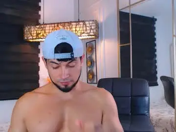 Chaturbate Best Webcam of hotcrew_