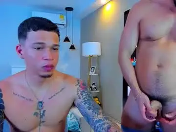 Chaturbate Live Sex Cam of hotcrew_