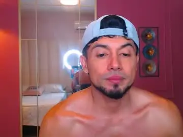 Chaturbate Sex Chat of hotcrew_