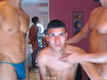 Chaturbate Sex Cam of hotcrew_