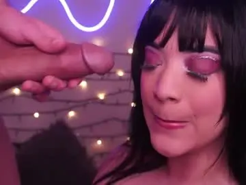 Chaturbate Free Live Porn of maddisrock