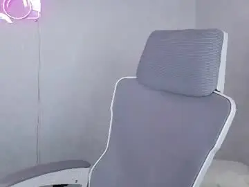 Chaturbate Live Sex Cam of viirginia_robinson