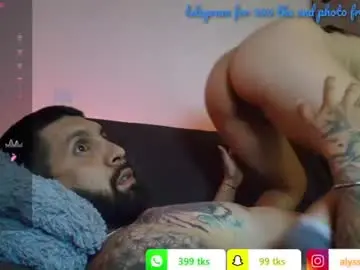 Chaturbate Live Porn of alyssia_wolds_1