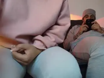 Chaturbate Best live sex cam show of alyssia_wolds_1