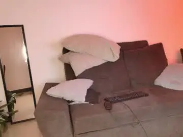 Chaturbate Best live sex cam show of alyssia_wolds_1