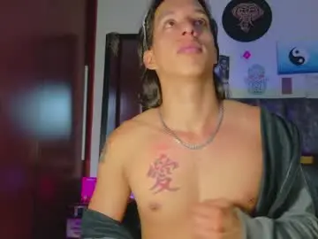 Chaturbate Free Live Porn of danny__phantom