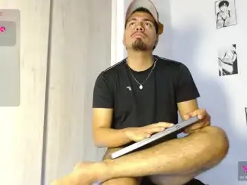 Chaturbate Live Porn of enrique_villa23