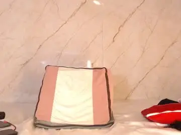 Chaturbate Watch Live Sex Cams of lucianaamorena