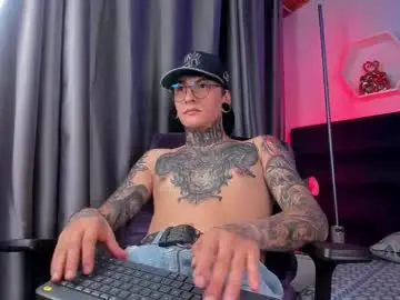 Chaturbate Free Live Porn of _hairybeard_