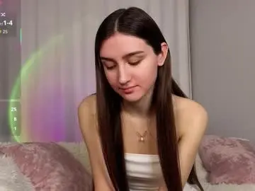 Chaturbate Live Sex Cam of cloudbae
