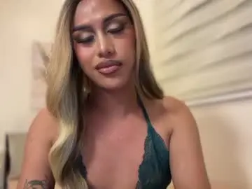 Chaturbate Watch Live Sex Cams of emelywest