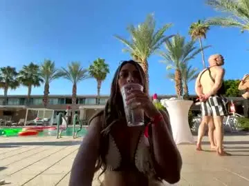 Chaturbate Live Sex of wandathompson_