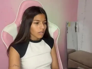 Chaturbate Live Sex Cam of _khloe_sweet