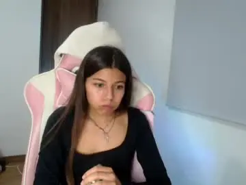 Chaturbate Live Sex Cam of _khloe_sweet