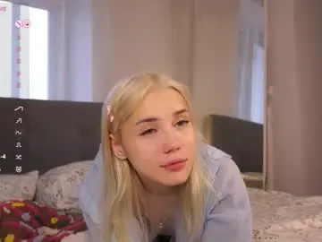 Chaturbate Free Live Porn of blue_bow