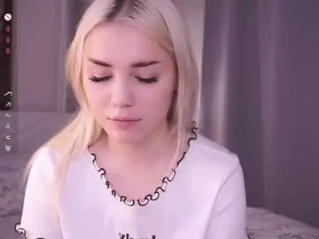 Chaturbate Live Sex of blue_bow