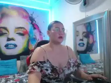 Chaturbate Live Porn of chloe_peach19