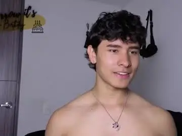 Chaturbate Adult Webcam of j_u_p_i_t_e_r