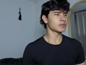 Chaturbate Live Porn of j_u_p_i_t_e_r