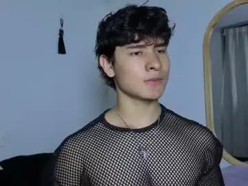 Chaturbate Adult Webcams of j_u_p_i_t_e_r