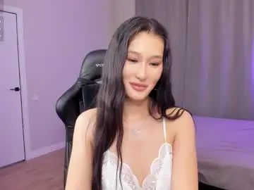Chaturbate Free Live Porn of lillymighty