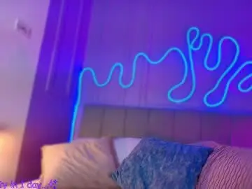 Chaturbate Watch Live Sex Cams of sofly_s