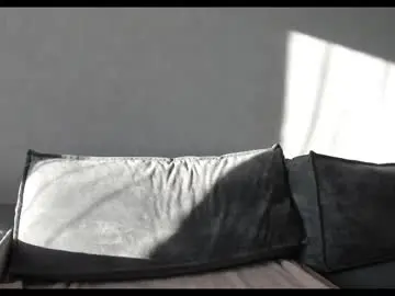 Chaturbate Live Sex Cam of tixxxy