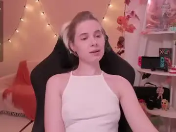 Chaturbate Live Sex Cam of imnotmia