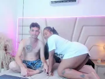 Chaturbate Adult Webcams of luna_and_axell