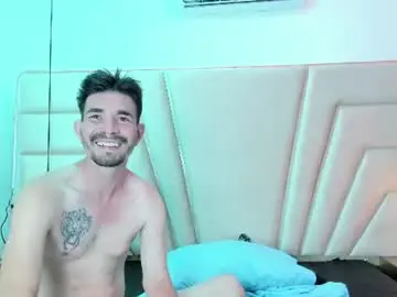 Chaturbate Watch Live Sex Cams of luna_and_axell
