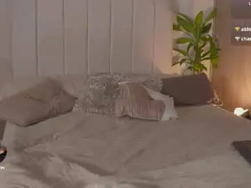 Chaturbate Live Sex Cam of madison__evans